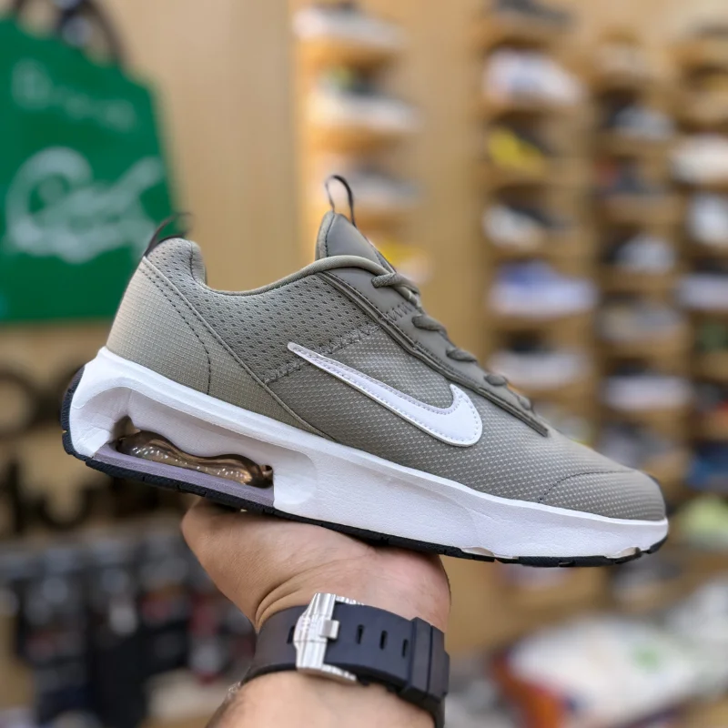 NK Max INTRLK (Light Iron)