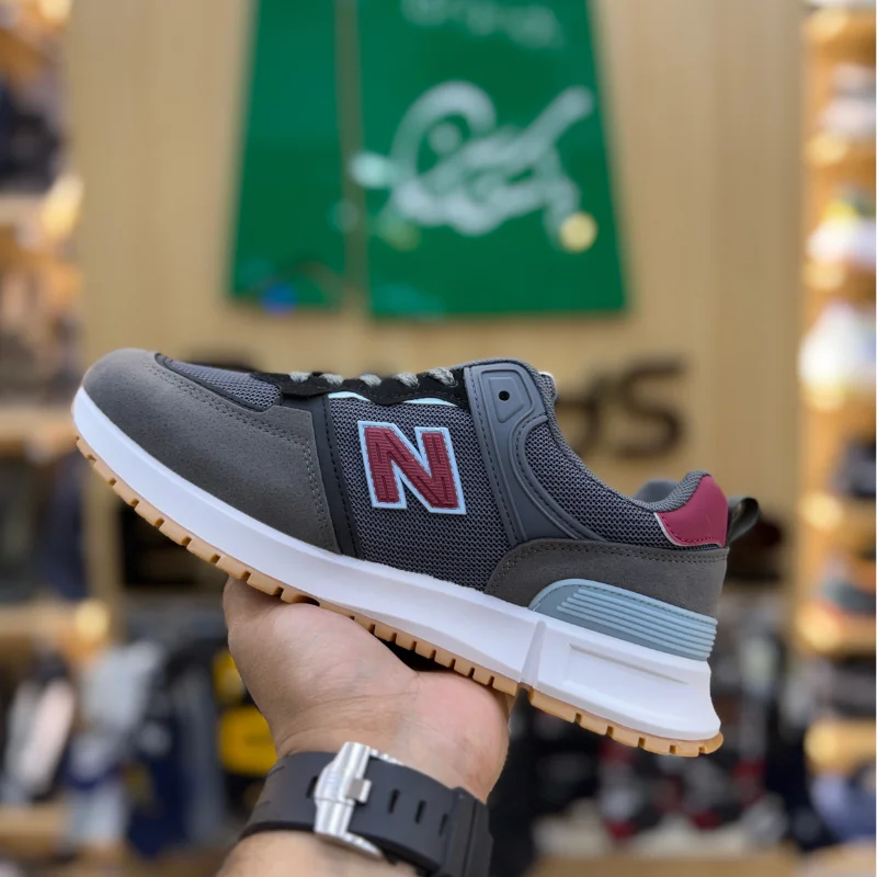Alternative view of NB Gripper (Navy/Red)