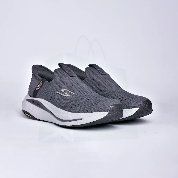 Skechers Max Cushion Slip Ins 2.0 Grey