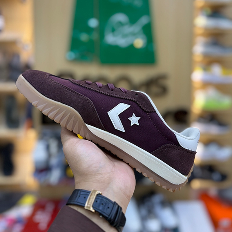 Alternative view of Converse Run Star Low Wine Red