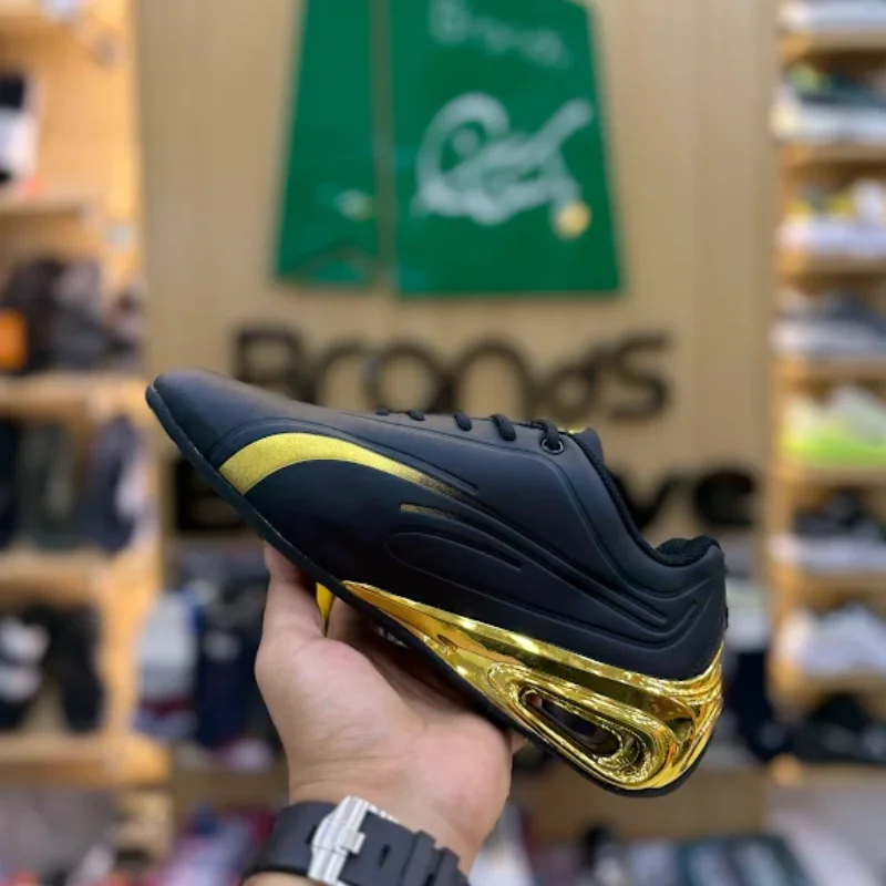 Alternative view of Pma Super GT Black Gold