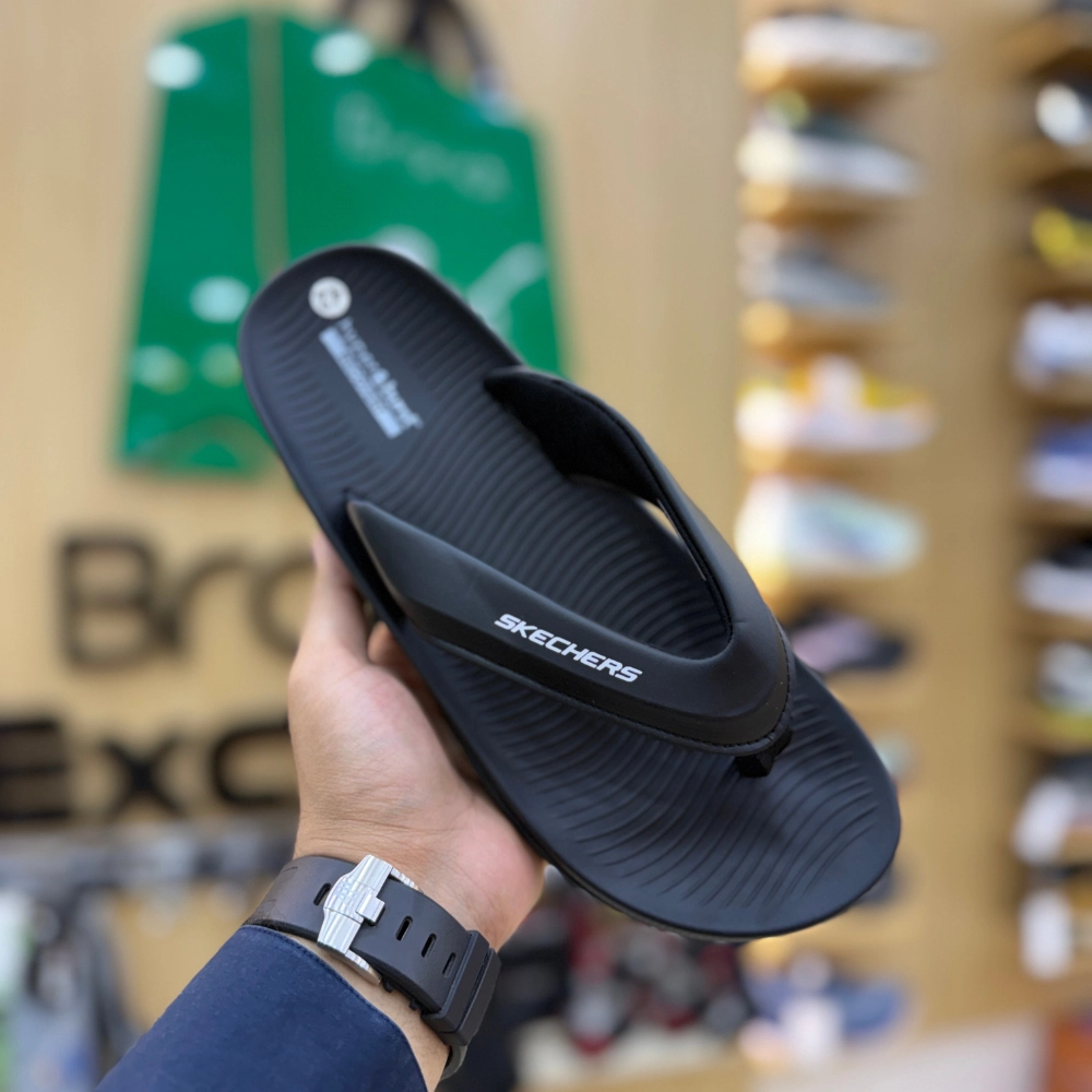 Sketchers Hyperburst Slipper Black