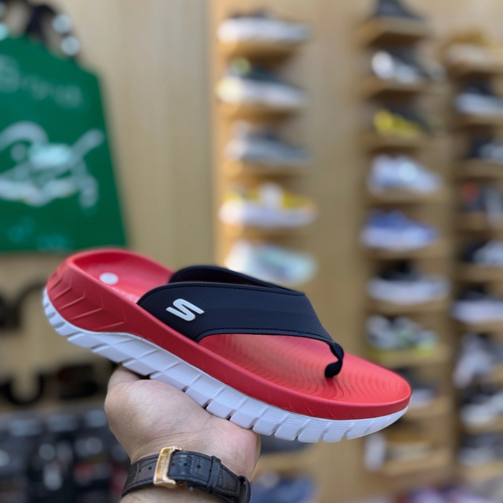 Sketchers Go Recover Navy Red