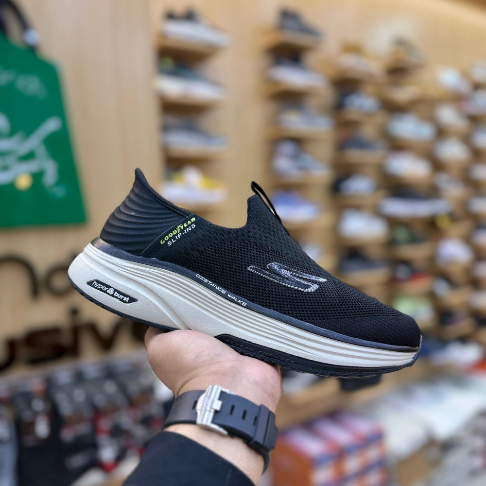 Sketchers Distance Walker V2 Black