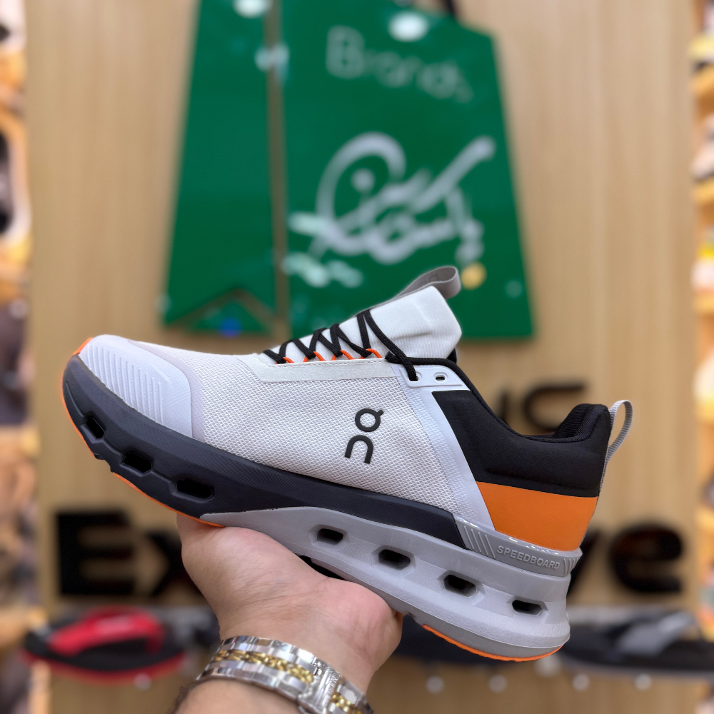Cloud Nova X Frost/Orange - Brands Exclusive