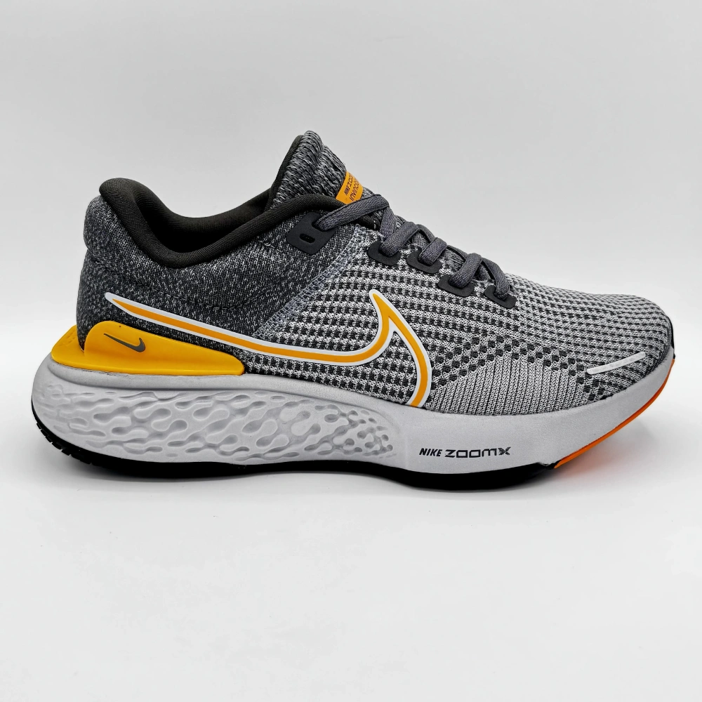 ZoomX Invincible 2 Iron Grey